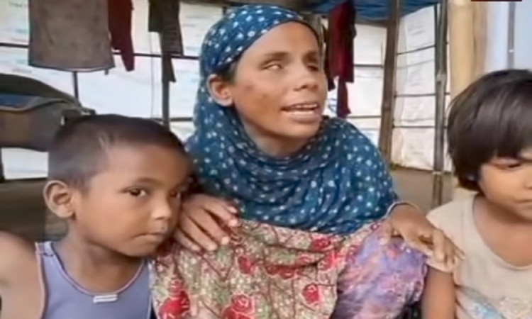 সরকারি সহায়তার টিন নাই অন্ধ খুকির ভাগ্যে