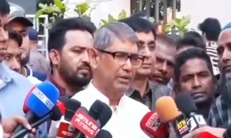 খালেদা জিয়া ‘খুব ক্রিটিক্যাল কন্ডিশনে’: আজম খান