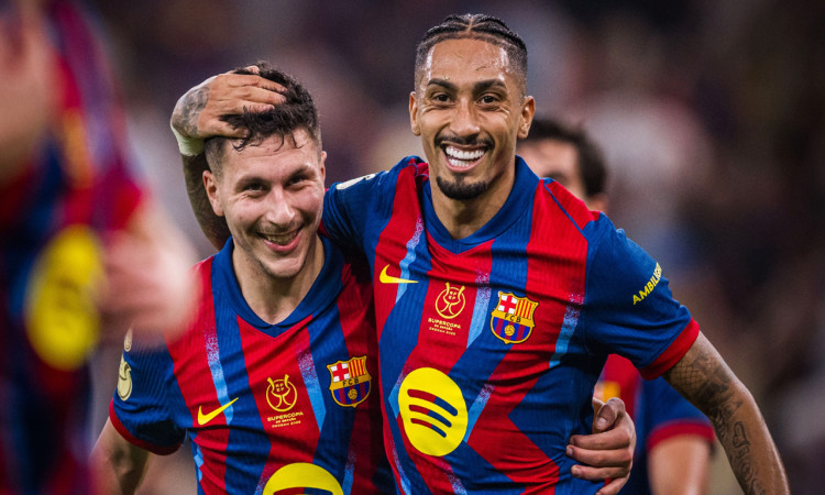 ১৬ মিনিটে ৪ গোল, দাপুটে জয়ে ফাইনালে বার্সেলোনা