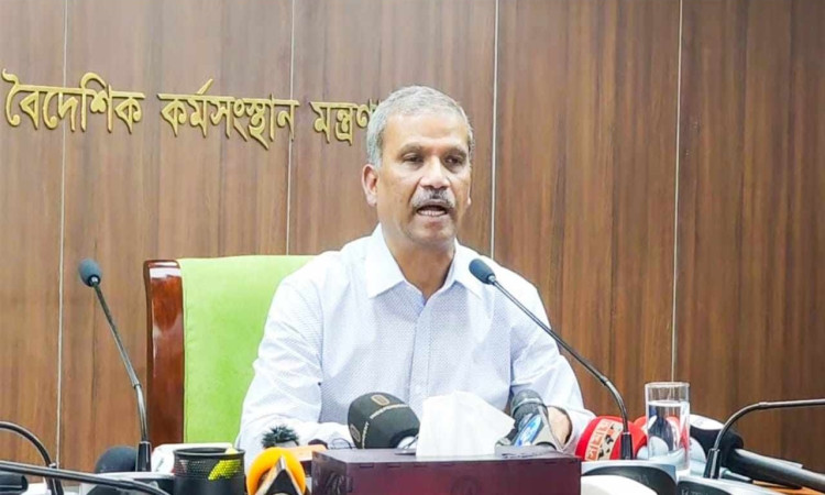 জুলাই যোদ্ধাদের দায়মুক্তির খসড়া তৈরি: আসিফ নজরুল