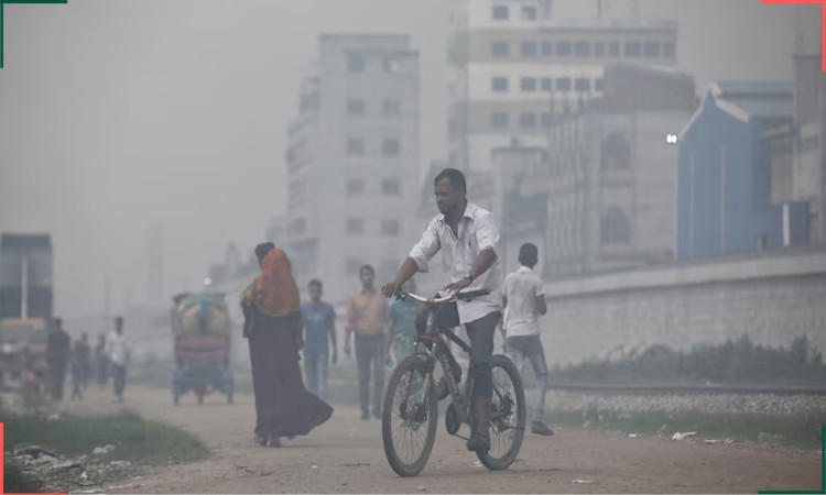 দূষিত শহরের তালিকায় আজ শীর্ষে ঢাকা