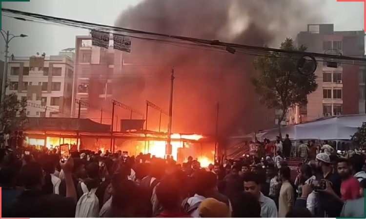 উত্তরার ১১ নম্বর সেক্টরে কাঁচাবাজারে আগুন