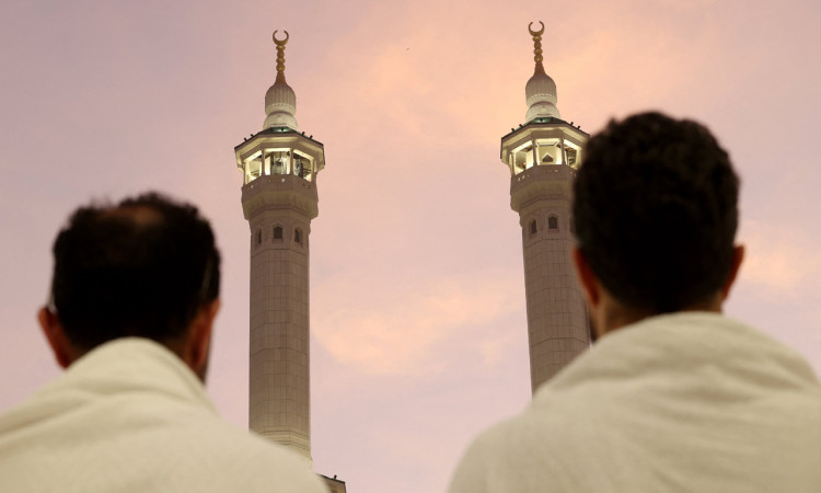 মক্কা-মদিনায় ইতিকাফের জন্য অনলাইন নিবন্ধন শুরু