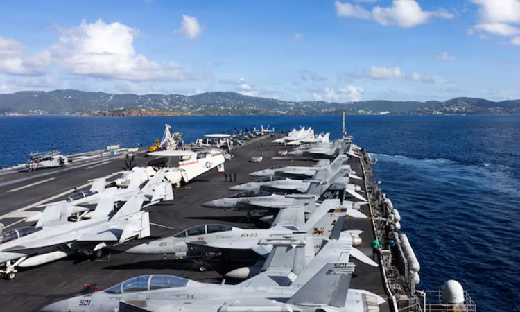 ইরানের সঙ্গে যুদ্ধের আশঙ্কা, নাবিকদের বড় চ্যালেঞ্জ: টয়লেট!