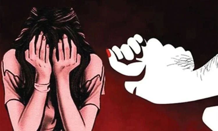 জাবি ছাত্রীকে আটকে নির্যাতন, মামলা