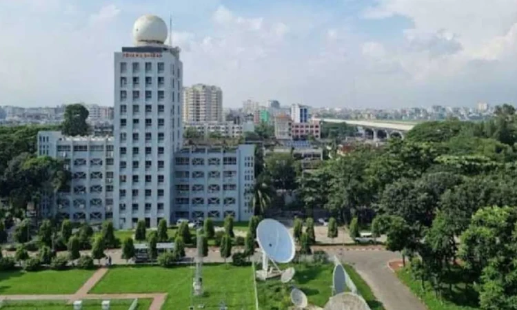 ঢাকার আকাশ আংশিক মেঘলা, আপাতত বৃষ্টির সম্ভাবনা নেই