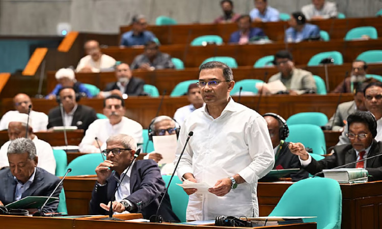 প্রাথমিকের ২ লক্ষ শিক্ষার্থীকে বিনামূল্যে স্কুল ড্রেস বিতরণ করা হবে