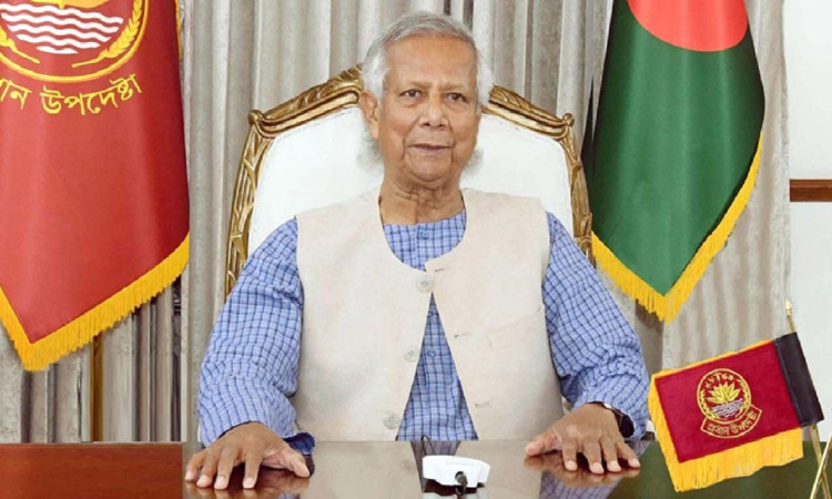 ইউনূস সরকারের হেঁয়ালিপনা: স্বাস্থ্য খাতে বড় বিপর্যয়ের শঙ্কা