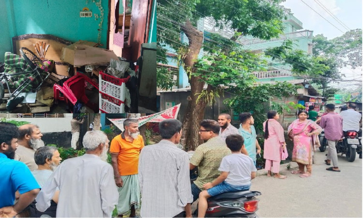 রিশালে বিস্ফোরণে উড়ে গেল দরজা-জানালা, আহত বাবা-ছেলে