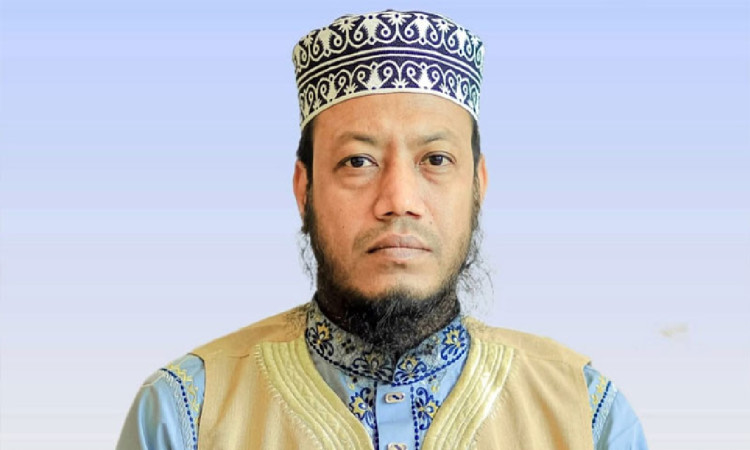 মুফতি আমির হামজার বিরুদ্ধে গ্রেপ্তারি পরোয়ানা জারি