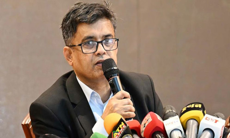 কেন পে-স্কেল দিতে পারেনি অন্তর্বর্তী সরকার, জানালেন শফিকুল আলম