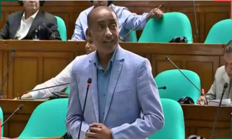 গণভোটে জামায়াতের অবস্থান ‘আধা প্রেম, আধা প্রতারণা’: আইনমন্ত্রী