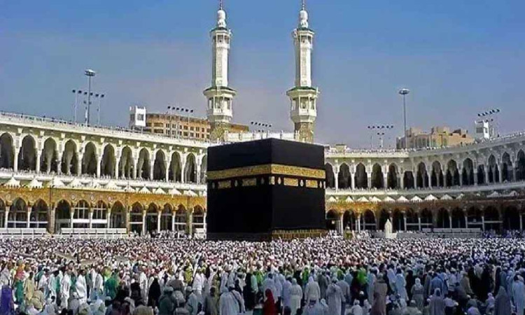 ৪১ হাজারের বেশি হজযাত্রী পৌঁছালেন সৌদি আরবে