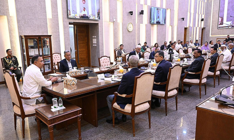 মন্ত্রিসভা বাড়াচ্ছে সরকার, আসছে নতুন মুখ