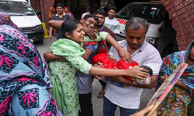 শুধু হামের টিকা নয়, ভিটামিন ঘাটতিতেও বাড়ছে শিশুমৃত্যু