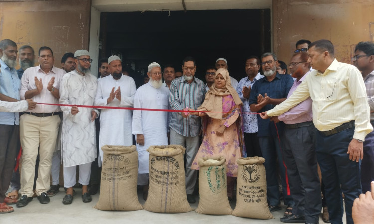 আদমদীঘিতে বোরো ধান চাল সংগ্রহ অভিযানের উদ্বোধন