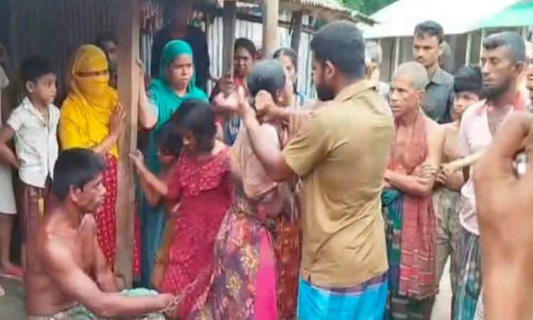 নড়াইলে পরকীয়ার জেরে প্রবাসীর স্ত্রী ও প্রেমিককে শিকল বেঁধে নির্যাতন!