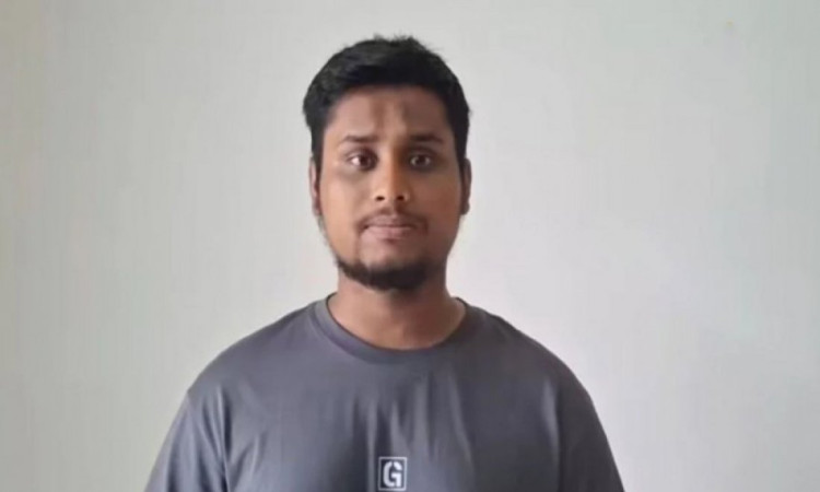 ফেসবুক পোস্টে অডিও ফাঁস করলেন হাসনাত আব্দুল্লাহ