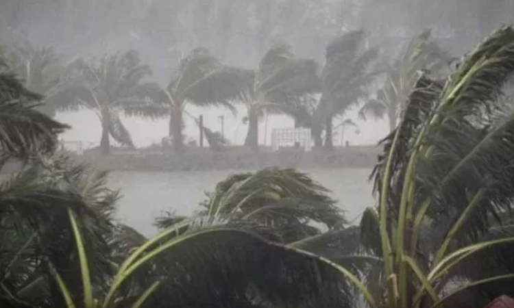 উপকূলীয় তিন অঞ্চলে ঝড়ের পূর্বাভাস, নদীবন্দরে ১ নম্বর সতর্ক সংকেত