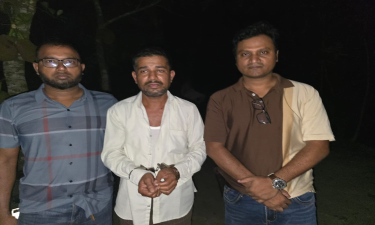 নামাজের সময় মাইক বাজানো নিয়ে ইমামের ওপর হামলা, অভিযুক্ত গ্রেপ্তার