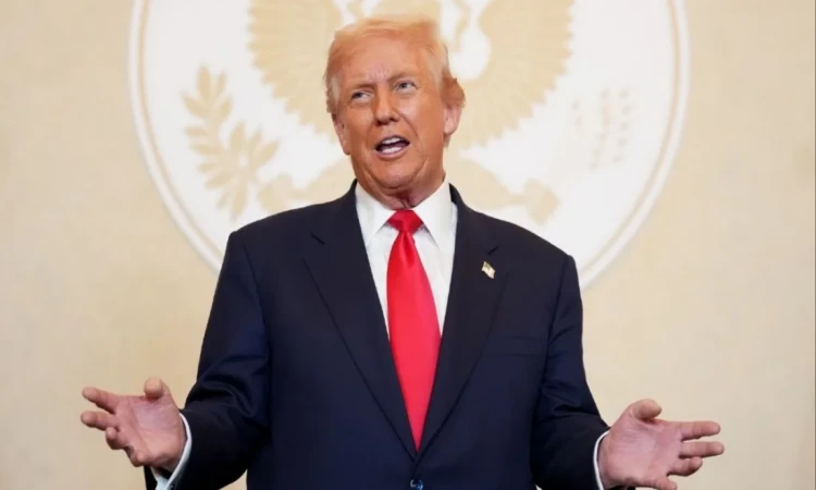 ক্ষেপণাস্ত্র ছুড়েছেন, যথেষ্ট হয়েছে, এবার টেবিলে আসুন: ইরানকে ডোনাল্ড ট্রাম্পের কড়া বার্তা