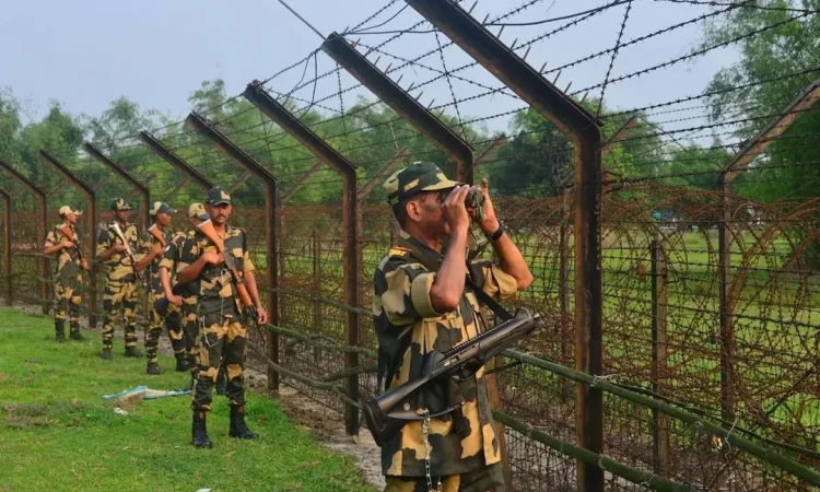 পশ্চিমবঙ্গে ব্যাপক হারে বাংলাদেশি মুসলিমদের ‘পুশ ইন’, সীমান্তে তীব্র উত্তেজনা
