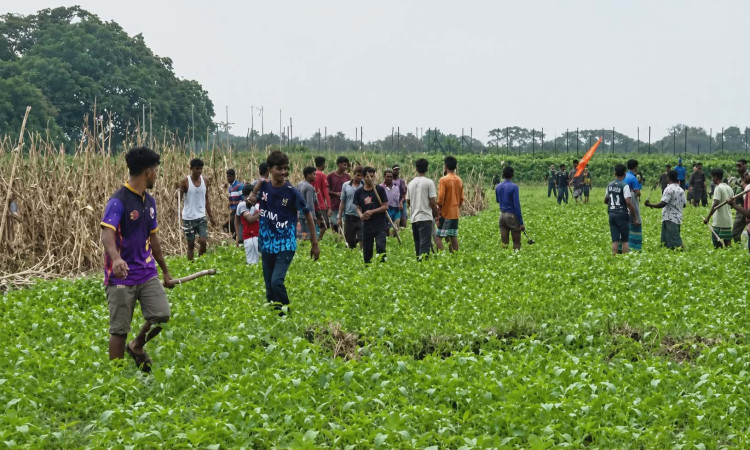 রৌমারী সীমান্তে ৬ জনকে পুশইনের চেষ্টা, সতর্ক অবস্থানে বিজিবি ও গ্রামবাসী