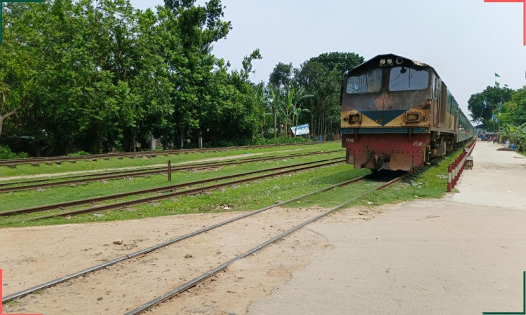 সরিষাবাড়ীতে ৩০ অরক্ষিত রেলক্রসিং যেন মরণফাঁদ