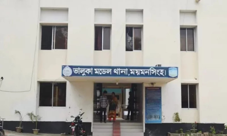 ভালুকায় ৪০ লিটার দেশীয় মদসহ মাদক কারবারি গ্রেপ্তার