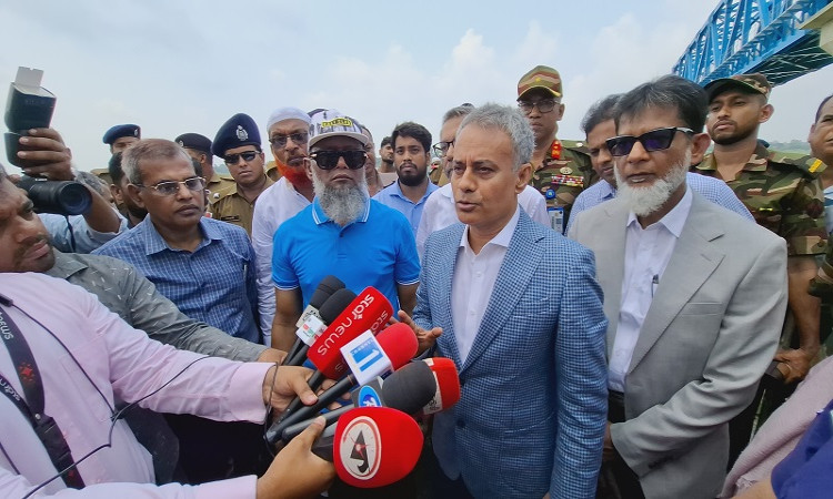 নিষিদ্ধ দলের তৎপরতা জাতির ব্যর্থতার প্রতিফলন: মন্ত্রী শেখ রবিউল আলম