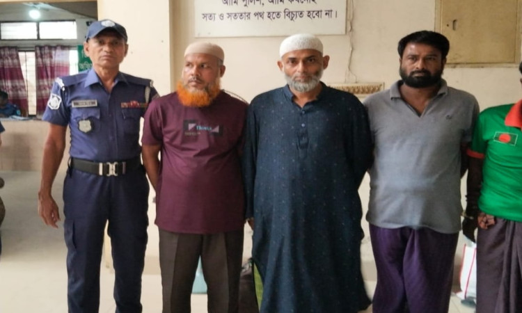 কটিয়াদীতে সন্ত্রাসবিরোধী আইনে চার নেতা গ্রেপ্তার