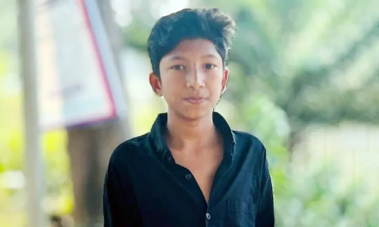 ফুসফুসে আটকে আছে গুলি, ঢামেকে কাতরাচ্ছে স্কুলছাত্র প্রেম