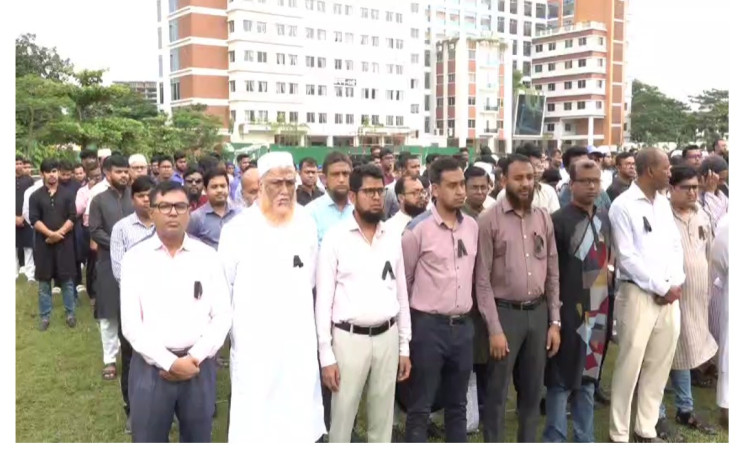 শিশু ধর্ষণ ও হত্যার বিচার দাবিতে সড়ক অবরোধ