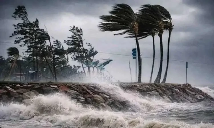 ঢাকাসহ ৮ বিভাগে বজ্রবৃষ্টির শঙ্কা, নদীবন্দরে সতর্কসংকেত জারি