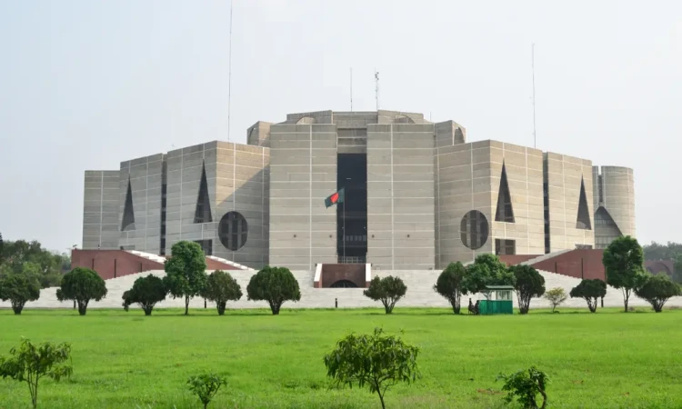 ডেপুটি স্পিকারের নাম-প্যাড জালিয়াতি, আইনি ব্যবস্থার নির্দেশ