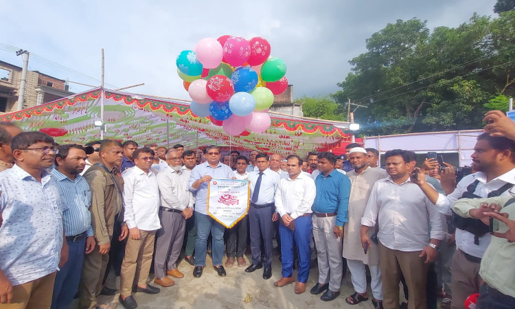 শিবগঞ্জে তিন দিনব্যাপী বৃক্ষমেলা উদ্বোধন করলেন প্রতিমন্ত্রী মীর শাহে আলম