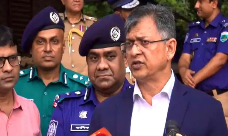 দুবাইয়ে বেনজীরের জামিন বাতিল করতে ল ফার্ম নিয়োগ করেছে সরকার: স্বরাষ্ট্রমন্ত্রী