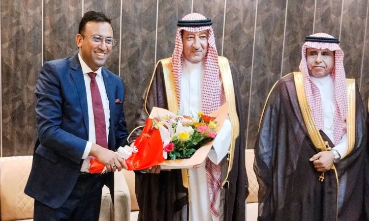 সংক্ষিপ্ত সফরে ঢাকায় সৌদির উপপররাষ্ট্রমন্ত্রী ওয়ালিদ আল-খুরেইজি