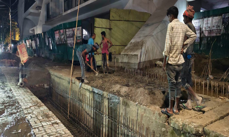 কুমিল্লায় ভোগান্তি বাড়ছে, দুই বছরেও শেষ হয়নি সড়ক কাজ: প্রশ্নে উন্নয়ন