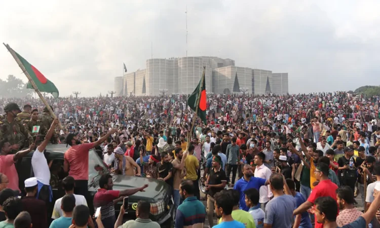 ঐতিহাসিক ৫ আগস্টে ফ্যাসিবাদমুক্ত নতুন বাংলাদেশ