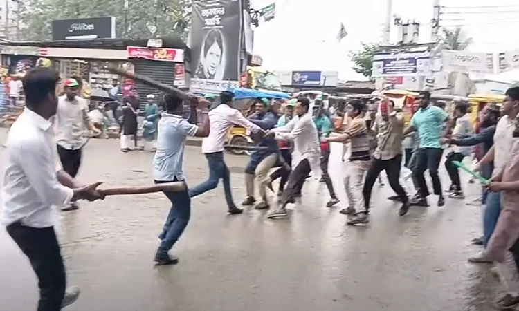 ‎নারায়ণগঞ্জে ছাত্রদল-শিবিরের সংঘর্ষ, আহত ৫