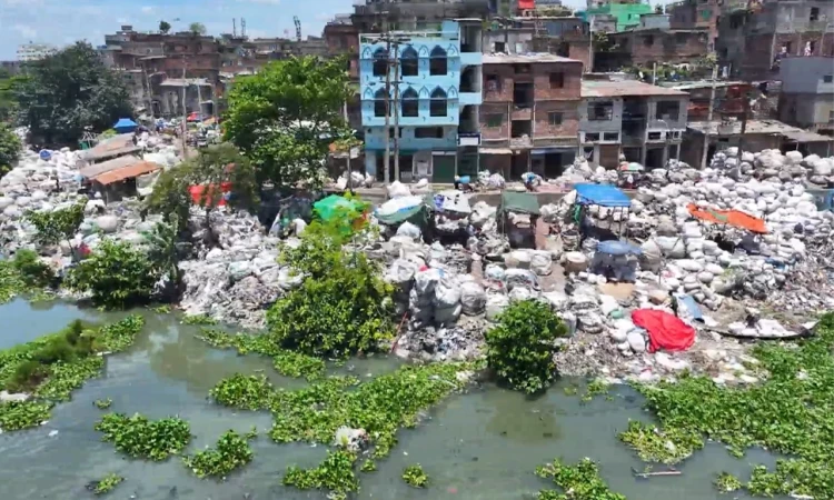 দখল-দূষণে মৃত আদি বুড়িগঙ্গাকে পর্যটন কেন্দ্রে রূপান্তরের মহা পরিকল্পনা
