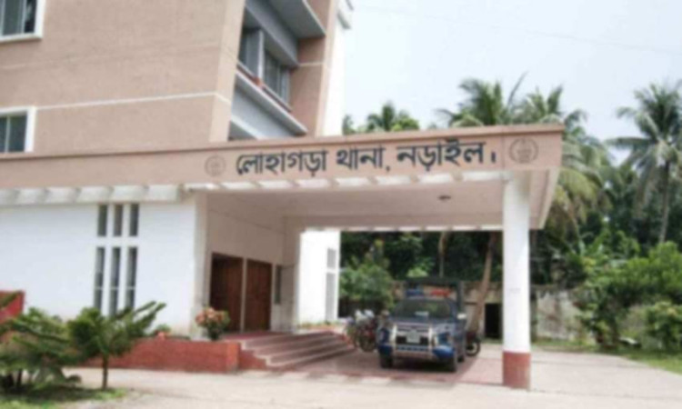 নড়াইলে গৃহবধূর ঝুলন্ত লাশ উদ্ধার, পিটিয়ে হত্যার অভিযোগ