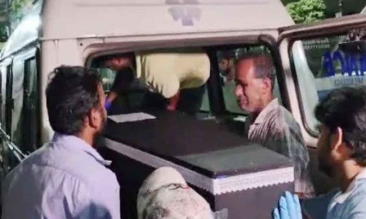 কলকাতায় অগ্নিকাণ্ডে নিহত ৬ বাংলাদেশির মরদেহ আজ দেশে আনা হচ্ছে