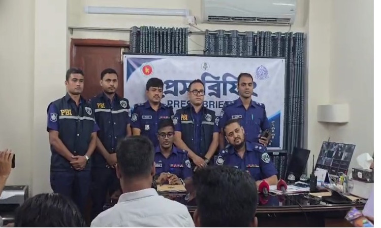 অটোরিকশা ছিনতাইয়ে চালক হত্যা, ২৪ ঘণ্টায় দুইজন গ্রেপ্তার