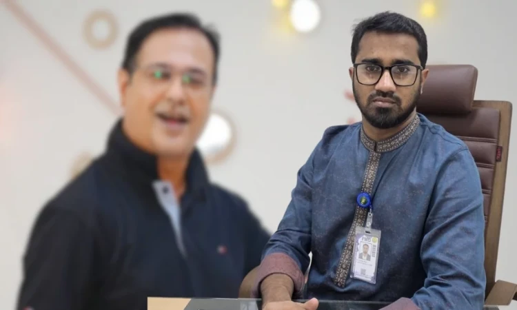 স্বরাষ্ট্রমন্ত্রীকে নিয়ে আসিফের বক্তব্য ঘিরে তোলপাড়, কড়া জবাব রাশেদ খাঁনের