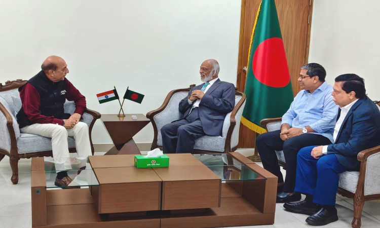 স্থানীয় সরকার মন্ত্রীর সঙ্গে ভারতীয় হাইকমিশনারের সাক্ষাৎ, সম্পর্ক জোরদারের আশা