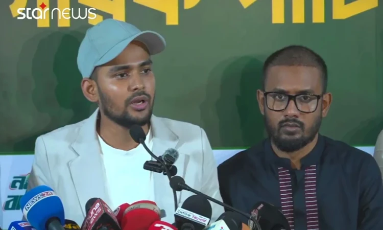 ২৪ ঘণ্টার মধ্যে ক্ষমা না চাইলে আইনি ব্যবস্থার হুমকি আসিফ মাহমুদের