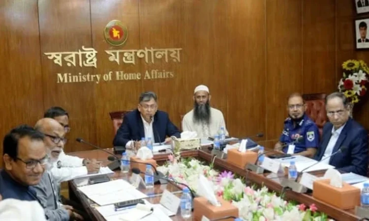 আগামী জানুয়ারিতে দুই পর্বে অনুষ্ঠিত হবে বিশ্ব ইজতেমা : স্বরাষ্ট্রমন্ত্রী