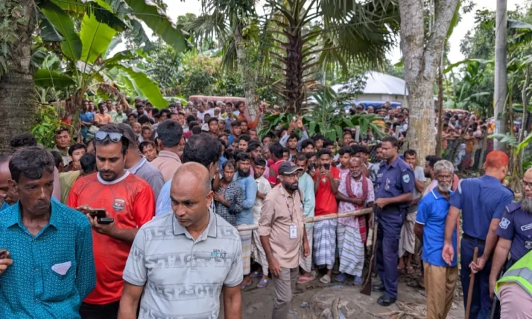 পাবনায় দিনে দুপুরে বিএনপি নেতাকে গুলি ও কুপিয়ে হত্যা